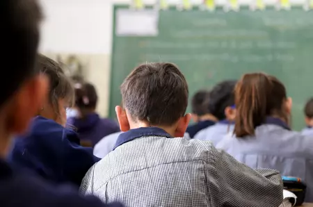 O țară din Europa vrea să permită profesorilor să folosească forța fizică pentru a scoate din clasă elevii-problemă