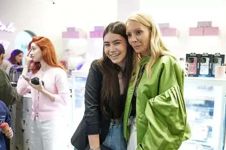 Cum se înțelege Daciana Sârbu cu fiica ei adolescentă, după divorțul de Victor Ponta. Irina are 17 ani. „Gândul mă chinuie deja”