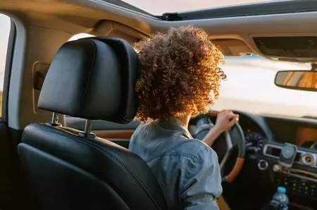 Permisul auto, reguli noi din 6 noiembrie. Ce se schimbă pentru șoferii cu probleme de sănătate, dependență de alcool sau afecțiuni de vedere