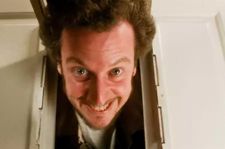 Clauza din contractul cu filmul „Singur Acasă 2: Pierdut în New York” care i-a adus milioane de dolari „hoțului Marv”. Cu ce se ocupă în prezent actorul Daniel Stern