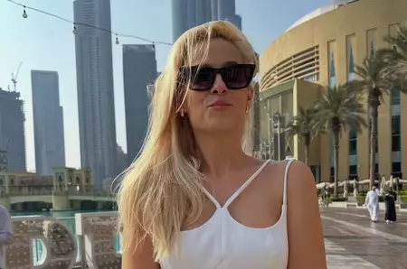 Cum a apărut Elena Vîșcu în vacanța din Dubai. Fanii au observat schimbarea făcută de fosta soție a lui CRBL: „Înflorește după divorț”