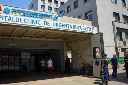 „Am fost un sac de cartofi abandonat pe un pat”. Experiența de coșmar a unei jurnaliste, internată 6 zile la Spitalul Floreasca din București