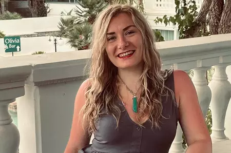 O româncă face carieră în Marea Britanie în lawtech. Alexandra Tudan: „Cele mai profunde transformări apar când avem curajul să ieșim din zona de confort”
