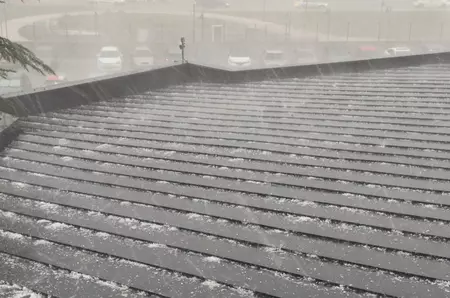 Ploi torențiale, vijelii și răcire spre sfârșitul săptămânii în toată țara. ANM a actualizat prognoza meteo până pe 5 iulie 2026
