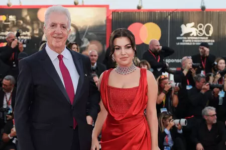 Romina Gingașu, primele declarații după ce a șters fotografiile cu Piero Ferrari din online. „Am nevoie de liniște, vreau să mă mut în casă nouă”. Ce s-a întâmplat, de fapt