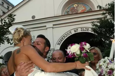 Despărțirea momentului în showbizul românesc! I-a plecat nevasta de acasă, chiar înainte de sărbători! „Problemele s-au accentuat și din cauza banilor”