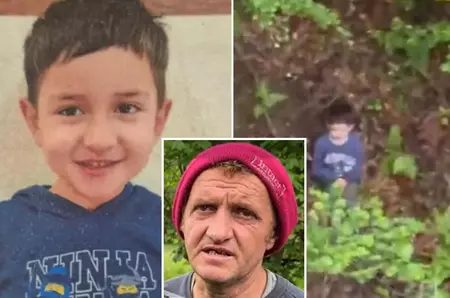 Doctorii nu l-au putut dezbrăca, în ambulanță, pe Alexandru, după ce a fost găsit în pădure, pentru că „hainele erau lipite pe el. De apă și noroi”, a povestit tatăl. Ce au decis părinții copilului, după ce băiatul s-a întors acasă