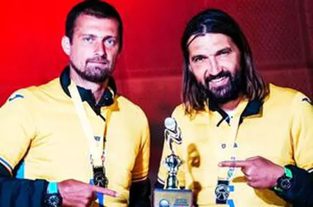 Misterul tricourilor purtate de Gabi Tamaș și Dan Alexa în finala Asia Express! Cum au intrat în posesia echipamentului naționalei României