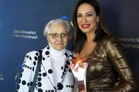 Antrenoarea acuzată de abuzuri, trimisă oficial în judecată după ce a bruscat-o pe nepoata Simonei Halep: „Trasă de păr și lovită în zona capului”