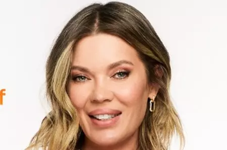 Cât costă costumul de baie purtat de Gina Pistol în Thailanda. Imaginea care a pus pe jar fanii prezentatoarei