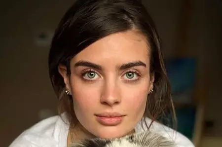Arată ca două surori! Imaginea rară cu mama Anei Bodea care a uimit tot internetul