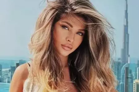 Incredibil cum trăiește Valerie Lungu când nu e la Asia Express! Imaginile din vila de lux au lăsat pe toată lumea mască [20 FOTO]