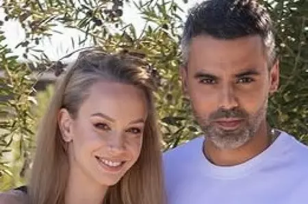 „10.957 de zile te-am căutat”! Mesajul matematic al lui Răzvan Bănică pentru Sandra Izbașa a topit inimile tuturor. Vezi povestea lor de dragoste demnă de un film și imagini de la nunta lor la „castel”!