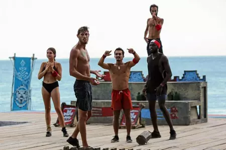 𝐔𝐋𝐓𝐈𝐌𝐀 𝐎𝐑𝐀! Revenire surpriză la „Survivor”! 𝐄𝐗𝐂𝐋𝐔𝐒𝐈𝐕 // Unul dintre campionii show-ului se pregătește să reintre în joc… și nu oricum. Schimba totul în sezonul 2026