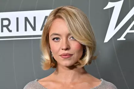 Sydney Sweeney a renunțat la haine și la inhibiții. Cum a apărut pe covorul roșu la un eveniment monden