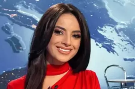 S-a afișat cu burtica de gravidă la 40 de ani! Vedeta PRO TV Ramona Păun este însărcinată pentru prima dată: Primele imagini [FOTO]