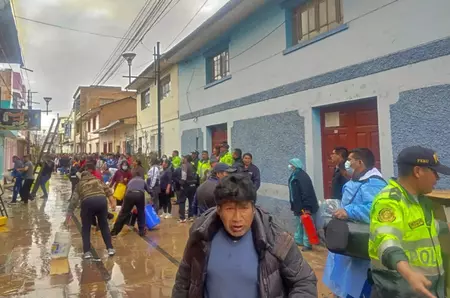 Zece studenți arși de vii într-un incendiu devastator într-un restaurant! Tragedie de nedescris în Peru