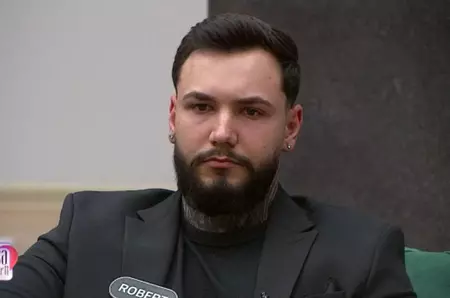 Robert, acuzat că are relație în afara emisiunii! Andreea Mantea face dezvăluiri neașteptate: „Ea există și face presiuni”