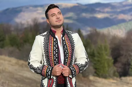 Ce se întâmplă cu Valentin Sanfira după despărțirea de Codruța Filip: „Nu te merită”