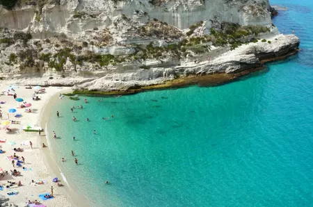 Case la prețuri mici și stimulente financiare. Țările din Europa care încearcă să se repopuleze