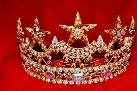 Incident grav la Miss Universe. O concurentă, luată pe targă