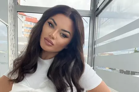 Carmen de la Sălciua, de nerecunoscut. Fanii au criticat-o