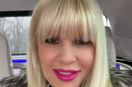 Cum sfidează Elena Udrea viscolul și gerul pătrunzător din București și Ilfov: Prima ieșire împreună