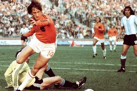 Legenda fotbalului, Johan Cruyff, a murit. Ultimele luni au fost un chin