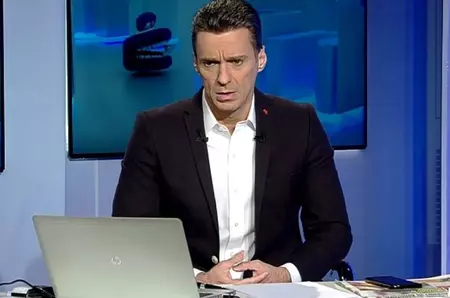 Mircea Badea ia în calcul retragerea de pe o celebră rețea: Totul pare un șir de prostii