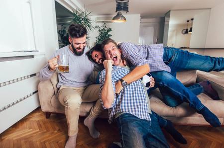 Top cinci zodii care garantează prietenii pe viață. Rămân lângă tine la bine și la greu