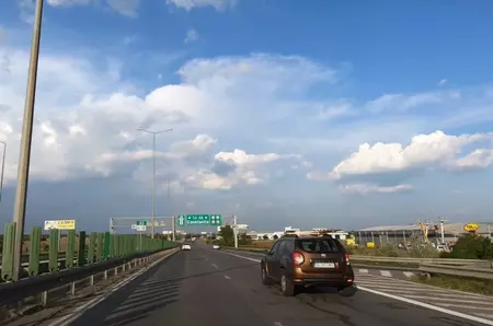 Satele de lângă autostrăzi, noile zone fierbinți ale pieței imobiliare din România