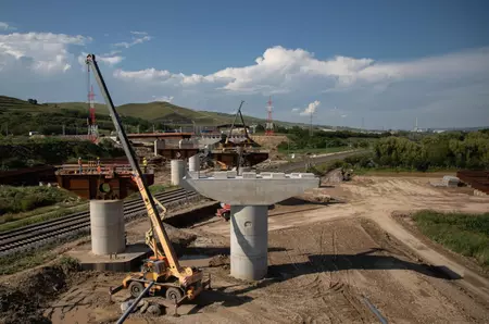 Tunel pentru urși pe autostrada Brașov – Făgăraș. Proiectul de 7,74 miliarde a primit undă verde