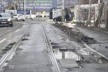 Ce poți face dacă te accidentezi într-o groapă din asfalt. Pașii legali explicați de un avocat