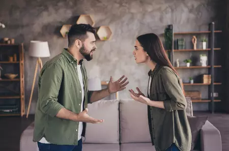 Trei zodii care se ceartă cu partenerul pe 15 februarie