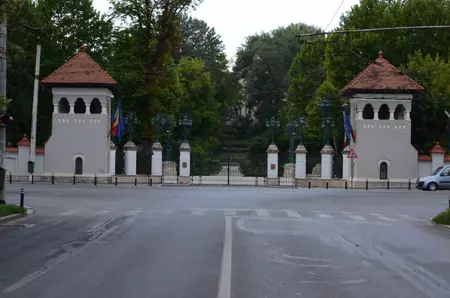 Salarii 2026 în Administrația Prezidențială: cât câștigă președintele și consilierii