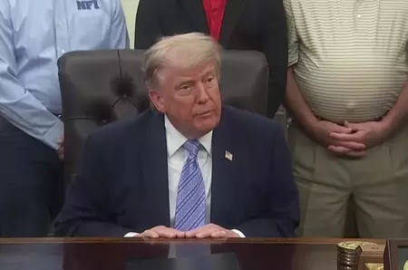 Trump ar putea să nu meargă la nunta fiului său. „Nu vine la momentul potrivit. Am o problemă”