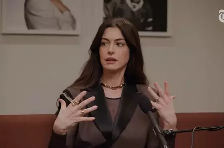 „Oarbă legal la 30 de ani”. Anne Hathaway și-a povestit lupta secretă cu boala care i-a schimbat viața
