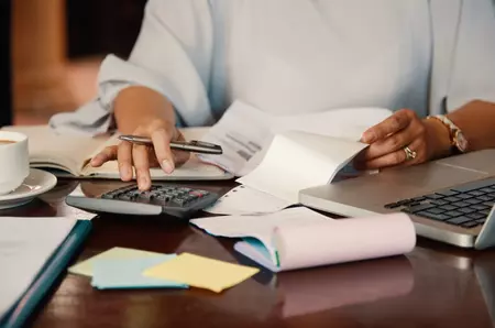 Plata impozitelor. Românii care primesc bonificații de la stat, condițiile anunțate de Ministerul Finanțelor