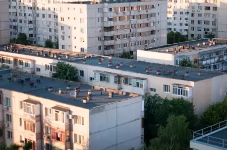 Schimbări permise și interzise într-un apartament închiriat. Ce prevede legea