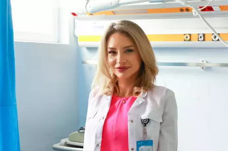 CAUZA DECESULUI Ștefaniei Szabo, doctorița găsită moartă în camera de gardă! Managerul spitalului din Buzău face dezvăluiri cutremurătoare: „Posibil să fi cedat. Lua pastile de...”