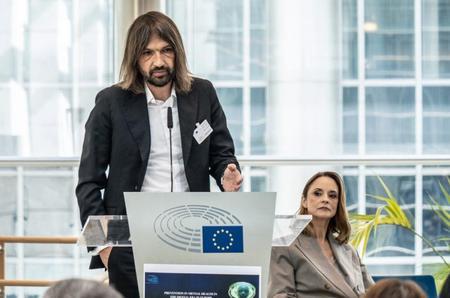 După Denise Rifai, Anamaria Prodan și Andreea Popescu Cojoc, Dan Alexa are o nouă iubită. Cu cine a fost văzut câștigătorul Asia Express