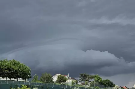 Scad temperaturile și revin ploile în unele zone, la început de săptămână. Prognoza meteo ANM pentru perioada 24 august-21 septembrie 2026
