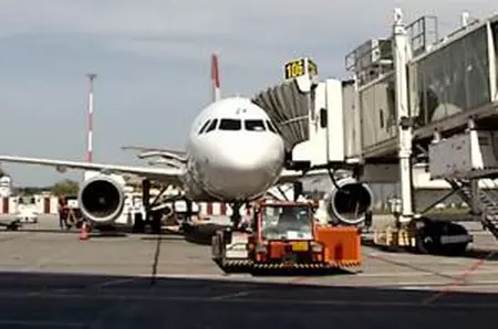 Motivul pentru care 6.500 de avioane Airbus au rămas la sol provocând haos pe aeroporturi din întreaga lume