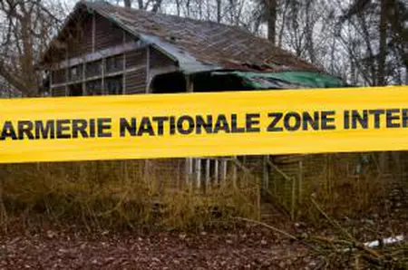 Imagini cutremurătoare în Franța: O mamă și copiii ei, găsiți morți de foame în casă. Trăiau rupți de lume