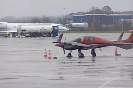 Zborurile de noapte, sistate pe Aeroportul Băneasa din 2025. Activitatea va fi limitată drastic