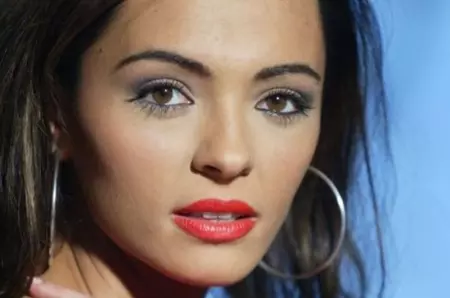 Cosmina Păsărin a ajuns de nerecunoscut! Cum arată și cu ce se ocupă acum fosta vedetă?