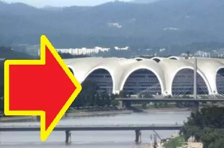 Unde se află cel mai mare stadion din lume?