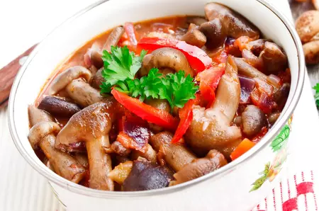 Rețete de post mănăstirești. Cea mai bună alegere în post