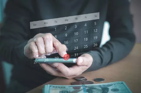 Ce este regula de 30 de zile și cum te ajută să economisești