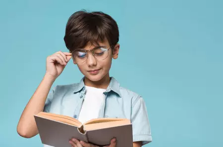 Ce înseamnă expresia „a se face că plouă”